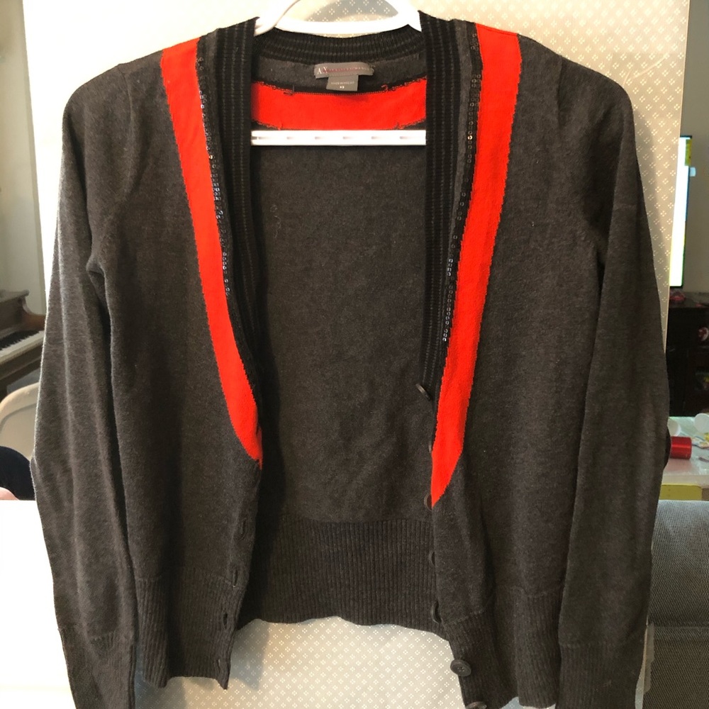 Cardigan - Picture 2 of 5